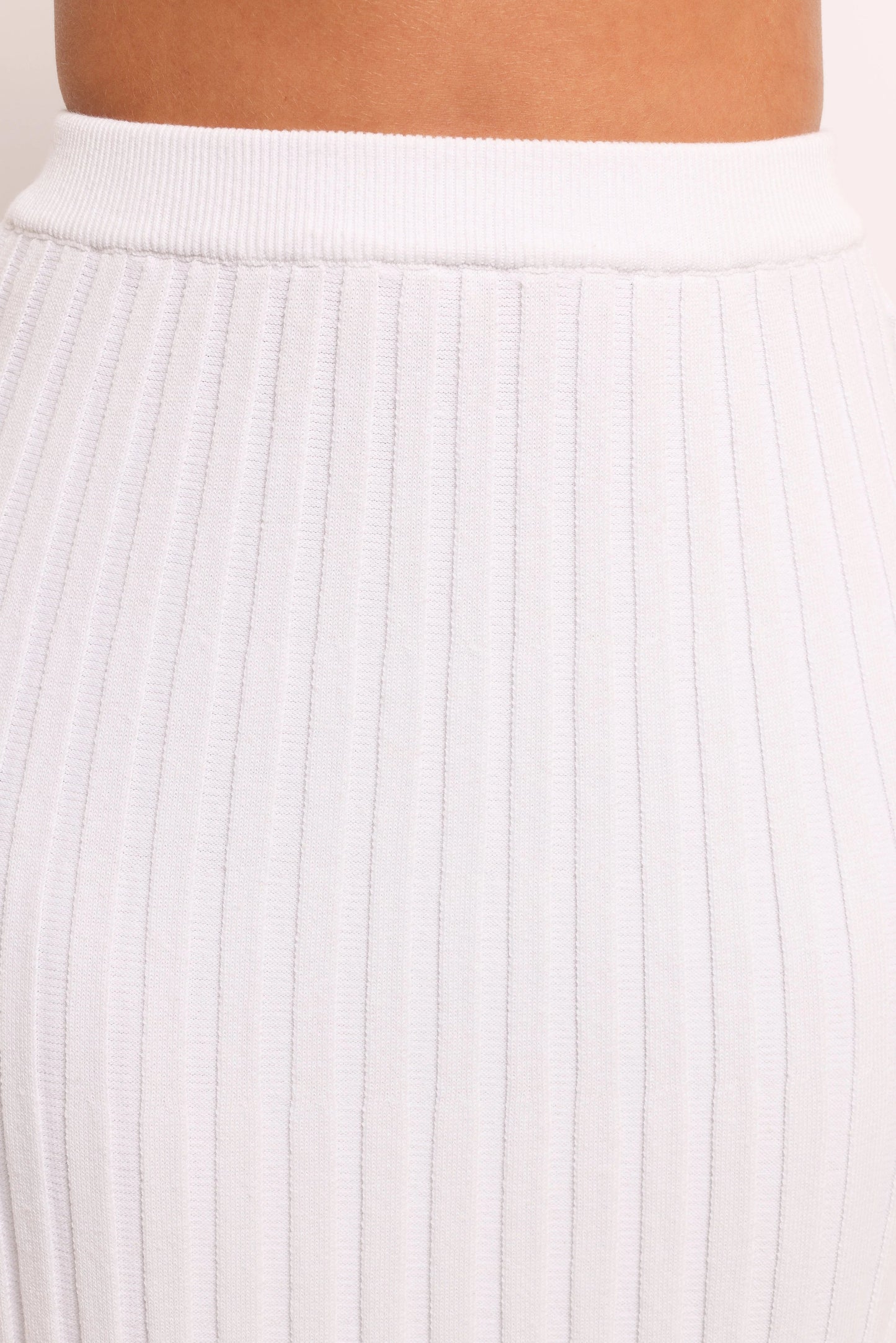 Ribbed Knit Maxi Skirt