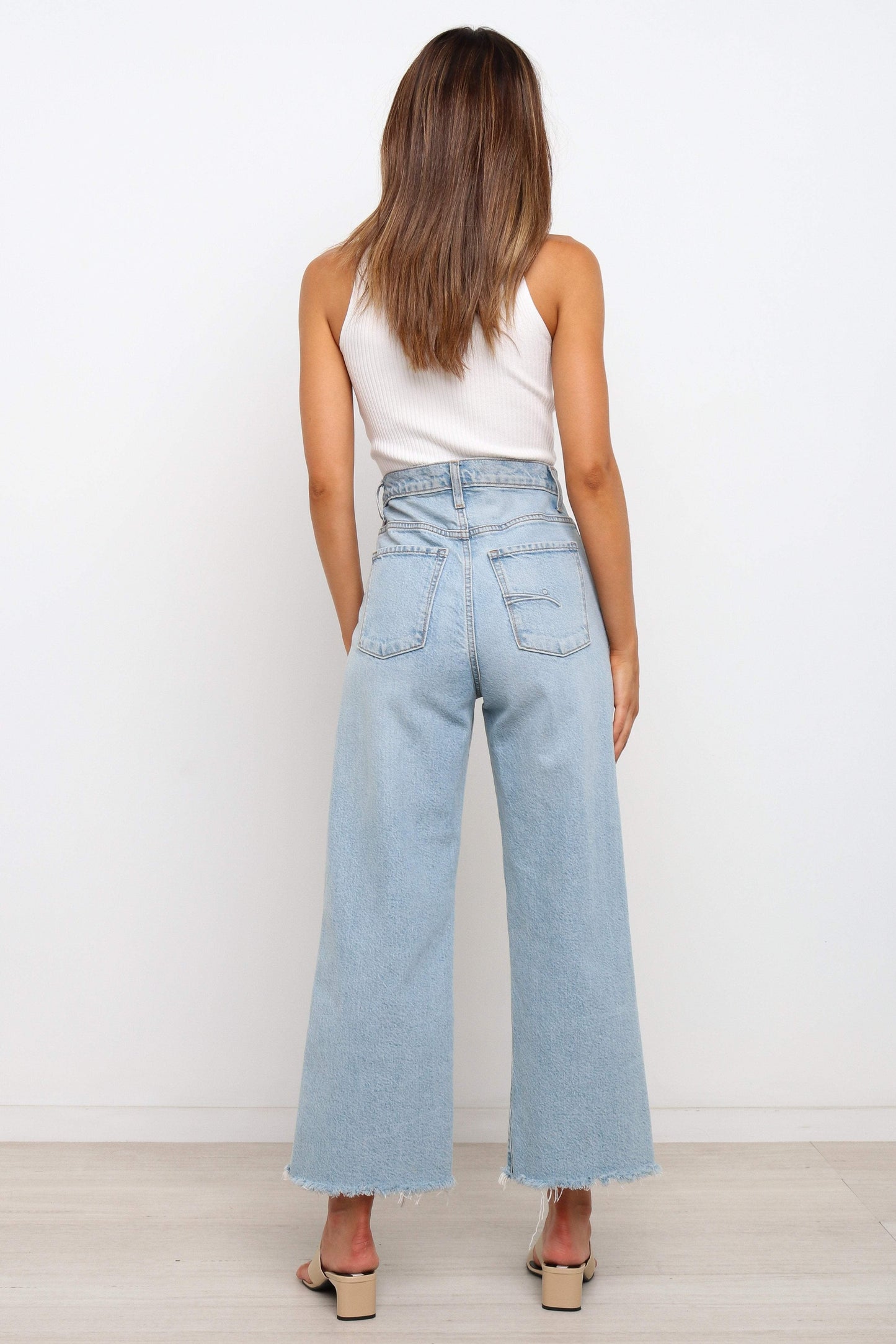 Cropped Mockneck Ribbed Stretch Top